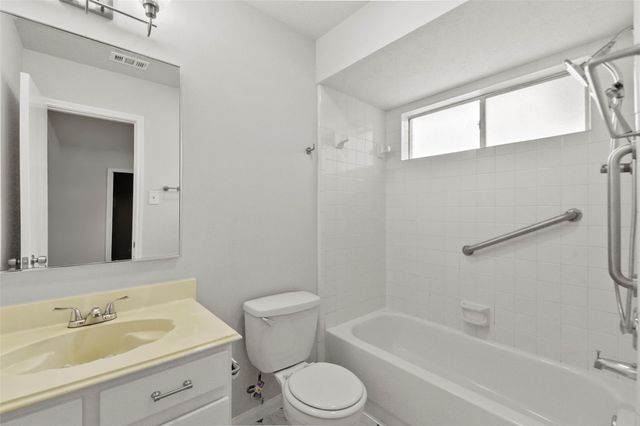 12803 Rockford Drive, Houston, TX 77048