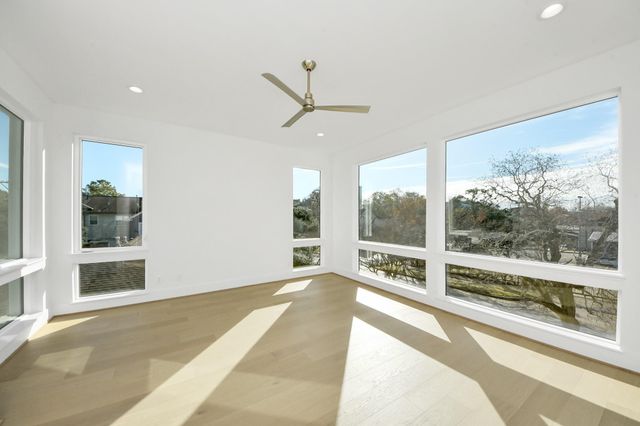 2232 Swift Boulevard, Houston, TX 77030