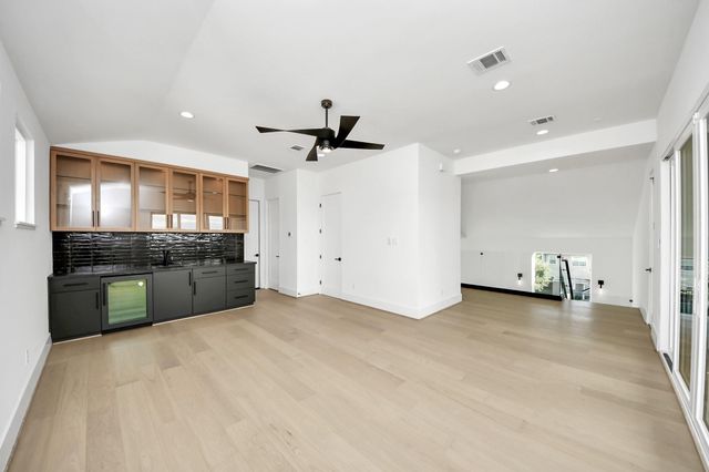 2232 Swift Boulevard, Houston, TX 77030