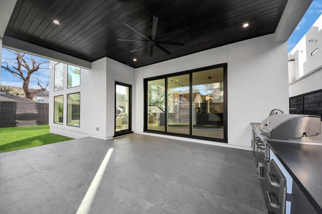 2232 Swift Boulevard, Houston, TX 77030