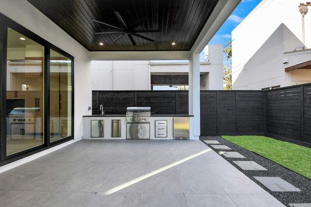 2232 Swift Boulevard, Houston, TX 77030