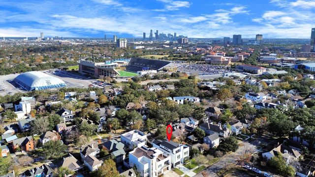 2232 Swift Boulevard, Houston, TX 77030