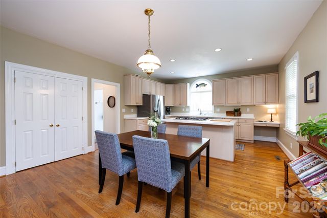 231 Pat Stough Lane, Davidson, NC 28036