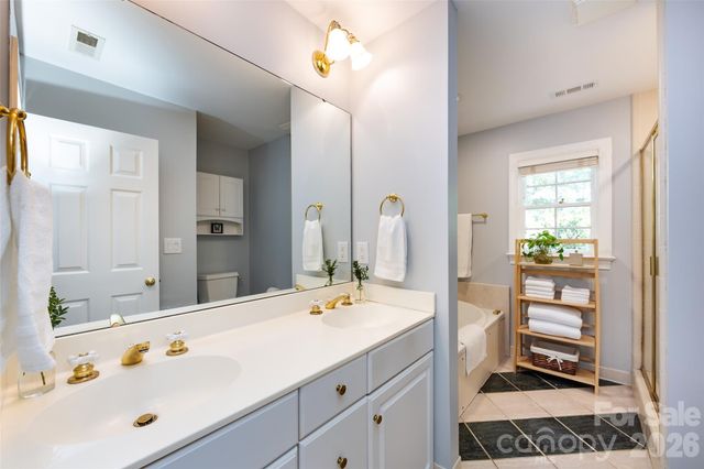 231 Pat Stough Lane, Davidson, NC 28036