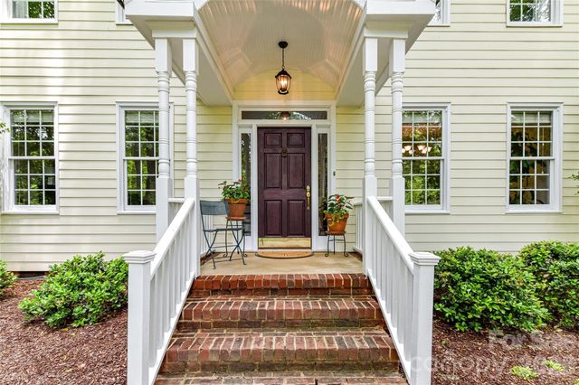 231 Pat Stough Lane, Davidson, NC 28036