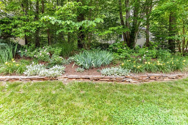 231 Pat Stough Lane, Davidson, NC 28036