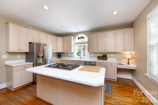 231 Pat Stough Lane, Davidson, NC 28036