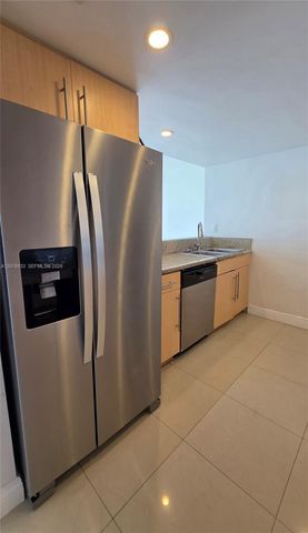 7601 E Treasure Dr 1516, North Bay Village, FL 33141