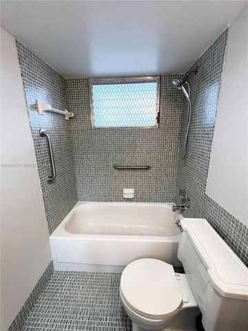777 SE 2nd Ave A102, Deerfield Beach, FL 33441