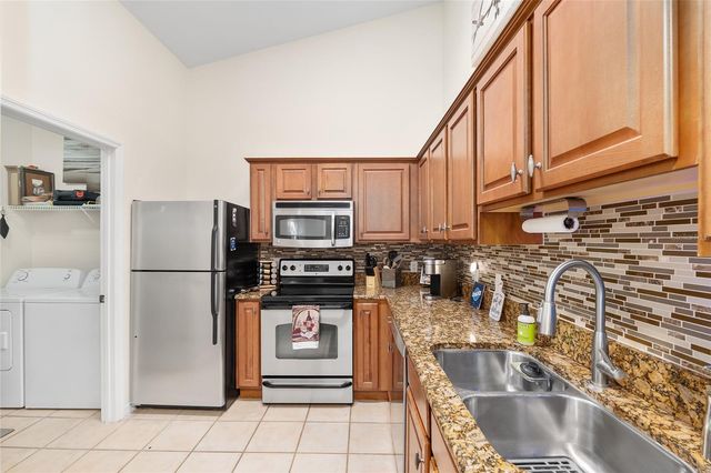 4700 SW ARCHER ROAD 112, Gainesville, FL 32608