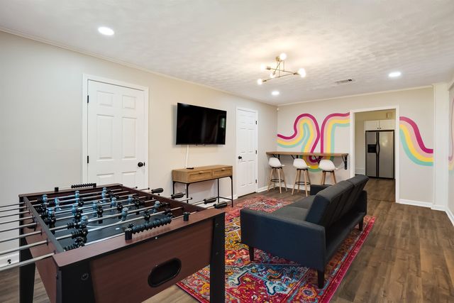 916 N TREZEVANT ST, Memphis, TN 38108