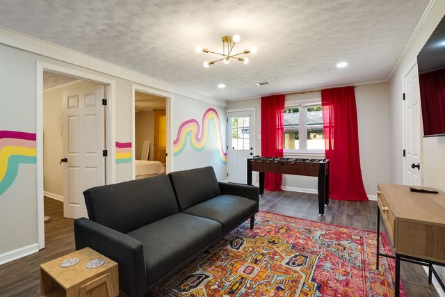 916 N TREZEVANT ST, Memphis, TN 38108