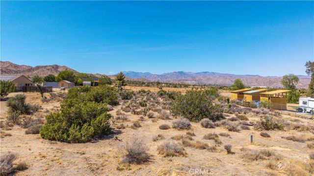 8776 Warren Vista, Yucca Valley, CA 92284