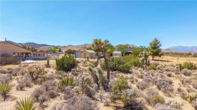 8776 Warren Vista, Yucca Valley, CA 92284