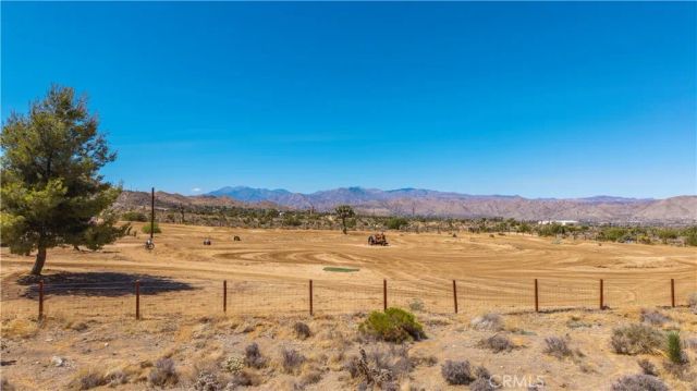 8776 Warren Vista, Yucca Valley, CA 92284