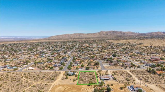 8776 Warren Vista, Yucca Valley, CA 92284