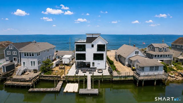 2268 Fairfield Beach Road, Fairfield, CT 06824