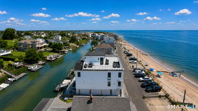 2268 Fairfield Beach Road, Fairfield, CT 06824