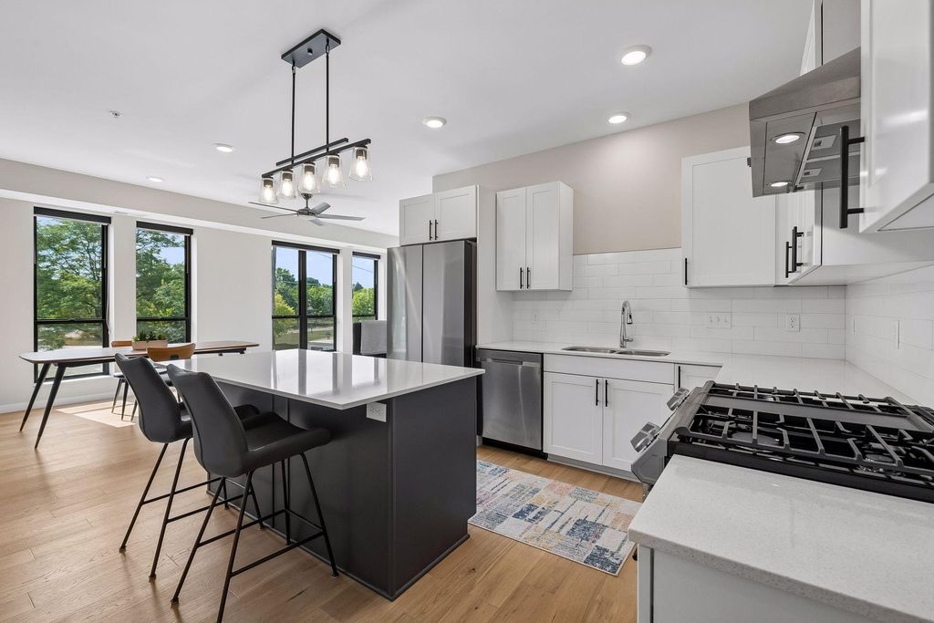 4745 Minnehaha Avenue 201, Minneapolis, MN 55406 — photo 3