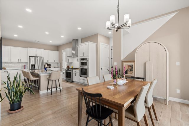 7720 Station Court NW, Albuquerque, NM 87107