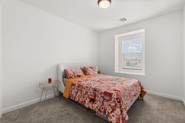 7720 Station Court NW, Albuquerque, NM 87107