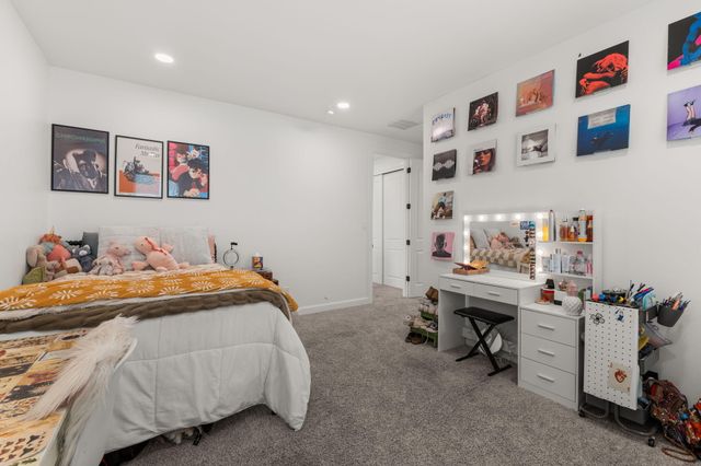 7720 Station Court NW, Albuquerque, NM 87107