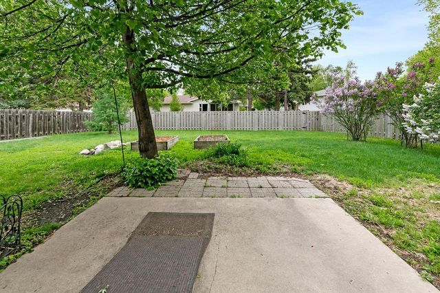 3667 Evergreen Road N, Fargo, ND 58102