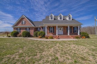 8141 Woodbury Hwy, Manchester, TN 37355