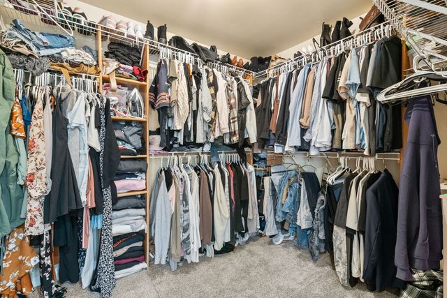 24431 W Lancelot Lane, Joliet, IL 60404