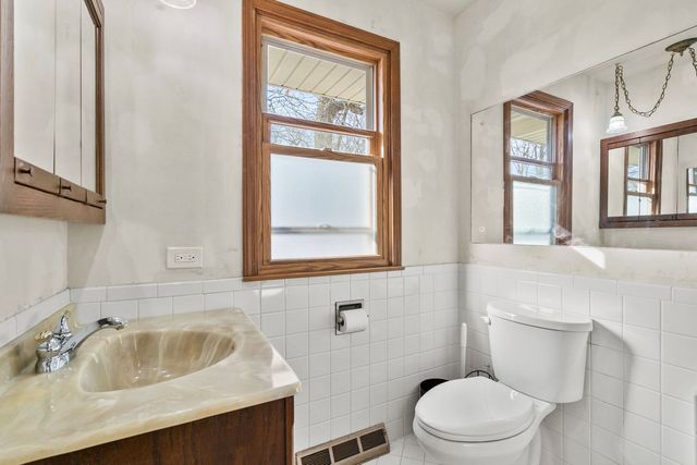 24431 W Lancelot Lane, Joliet, IL 60404