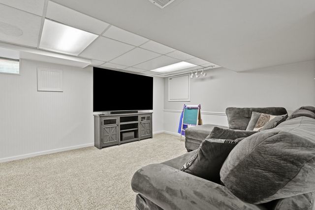 24431 W Lancelot Lane, Joliet, IL 60404