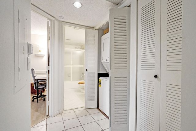 13455 SW 16th Court 114f, Pembroke Pines, FL 33027