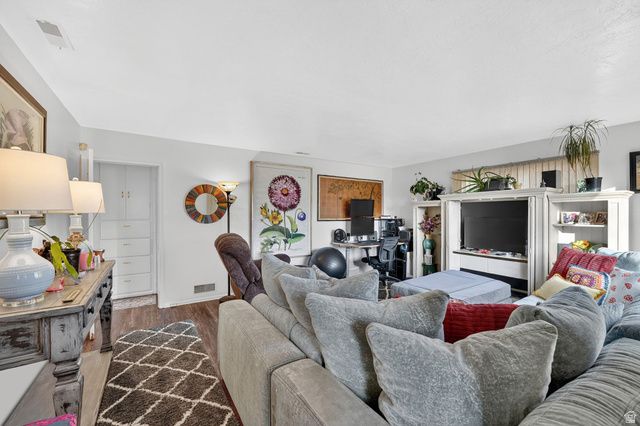 2829 E 2880 S, Salt Lake City, UT 84109