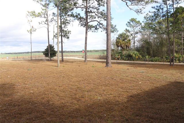 2090 SE 133RD COURT, Morriston, FL 32668