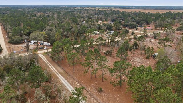 2090 SE 133RD COURT, Morriston, FL 32668