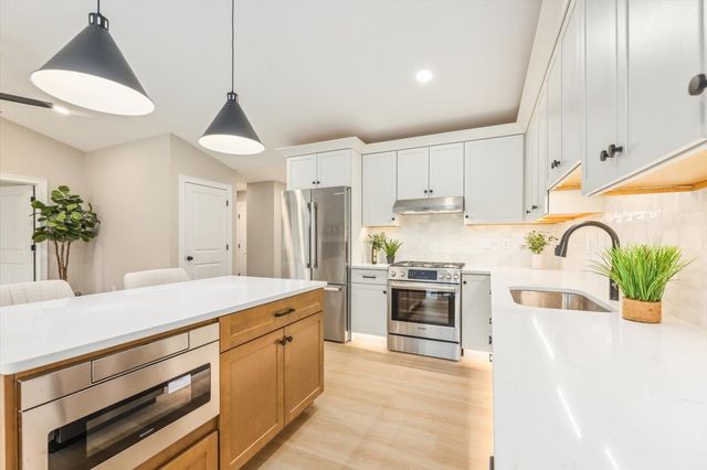31 Willow Lane, Rindge, NH 03461