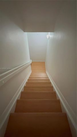 8940 NE 8th Ave 1205, Miami, FL 33138