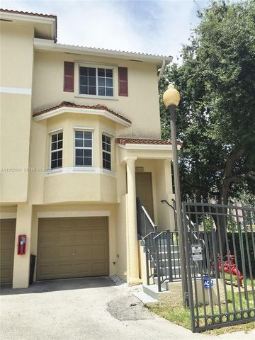 8940 NE 8th Ave 1205, Miami, FL 33138