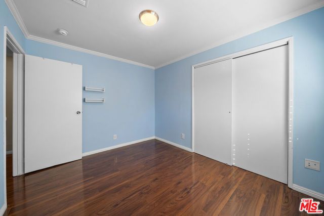 1337 Douglas Street, Los Angeles, CA 90026