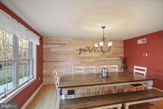 5094 FURNACE RD, York, PA 17406