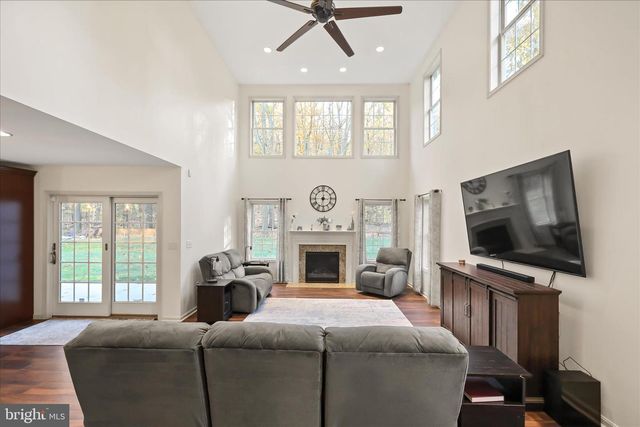 5094 FURNACE RD, York, PA 17406