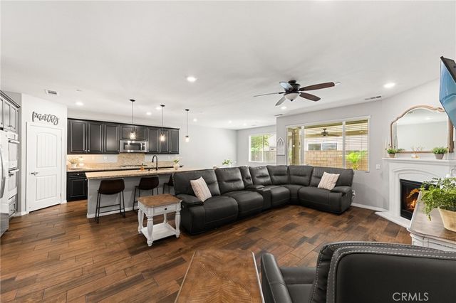 7924 Sequin Court, Eastvale, CA 92880
