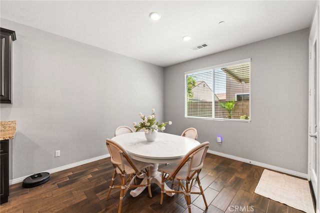 7924 Sequin Court, Eastvale, CA 92880