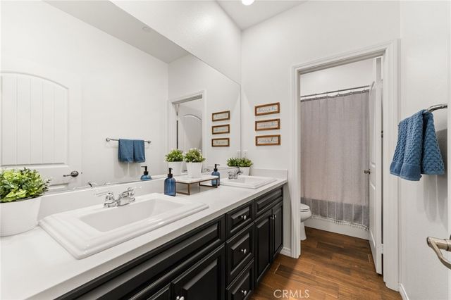 7924 Sequin Court, Eastvale, CA 92880