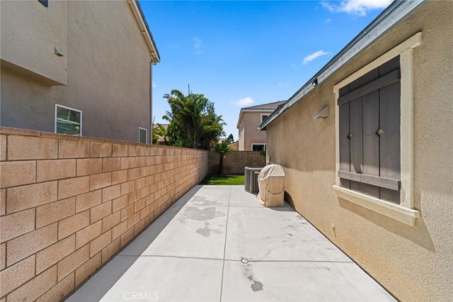 7924 Sequin Court, Eastvale, CA 92880
