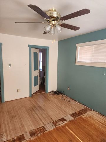 1215 E 7th St, Trinidad, CO 81082