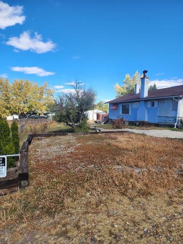 1215 E 7th St, Trinidad, CO 81082