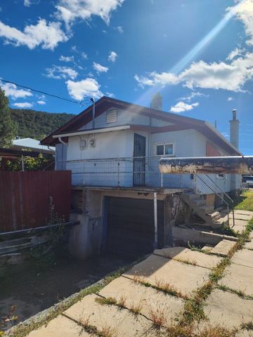 1215 E 7th St, Trinidad, CO 81082