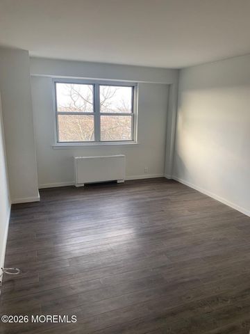 10 Ocean Boulevard 3c, Atlantic Highlands, NJ 07716