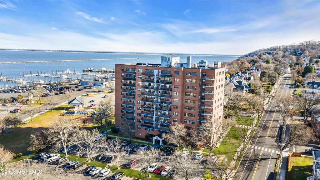 10 Ocean Boulevard 3c, Atlantic Highlands, NJ 07716